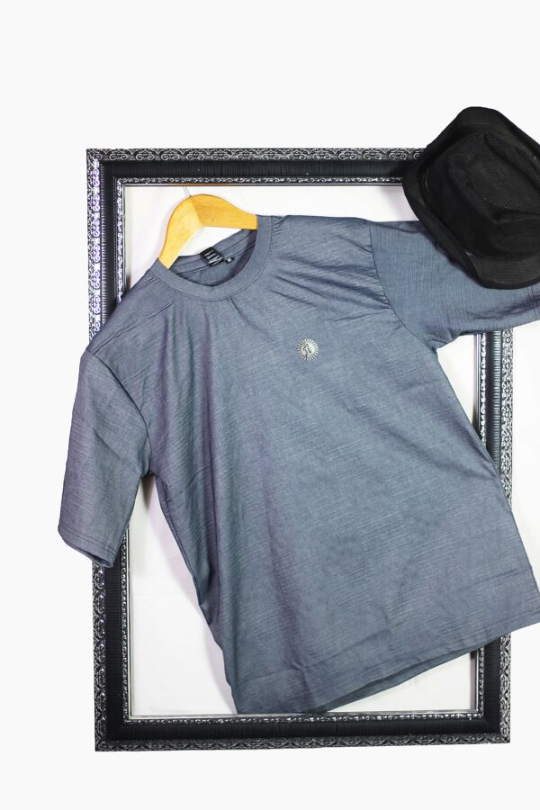 Embossed T-Shirt Dropped Shoulder
